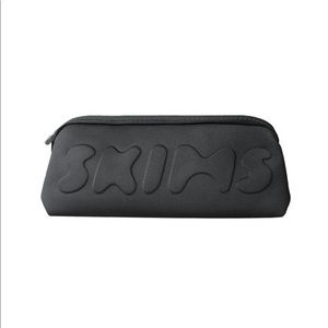 SKIMS Neoprene Pouch